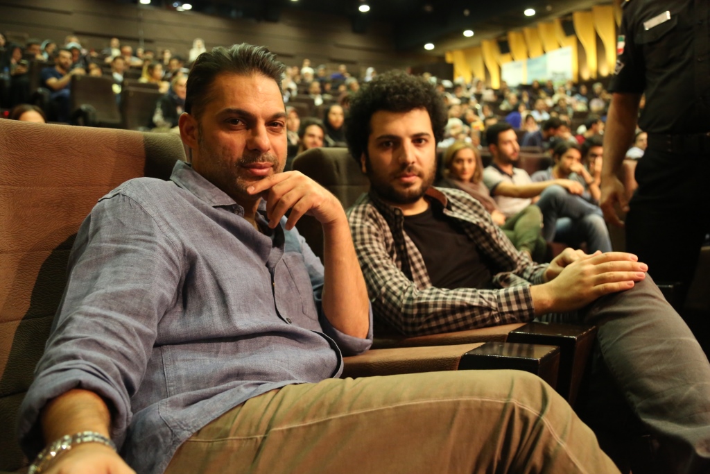 سری اول / گزارش تصویری اکران مردمی فیلم «ابد و یک روز» با حضور “پیمان معادی و سعید روستایی”